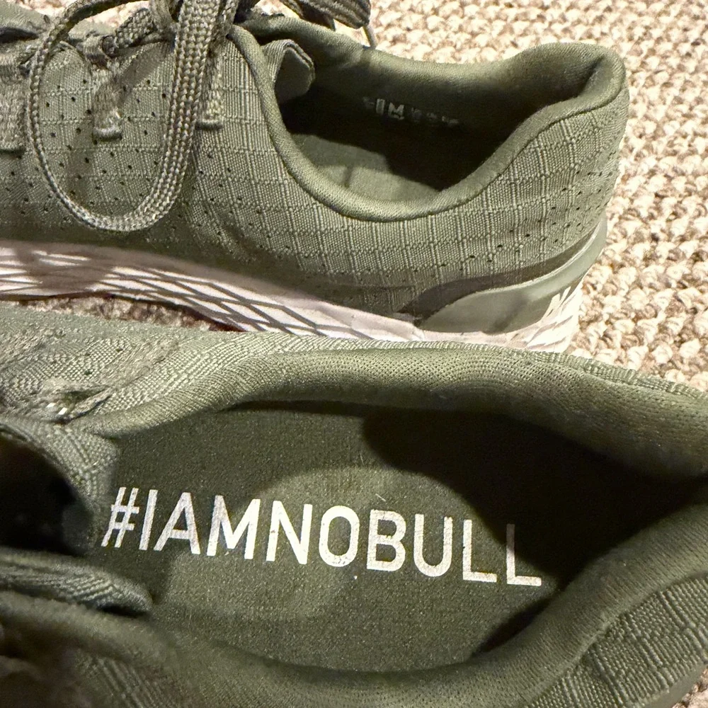 NOBULL Olive Green Sneakers with Textured Sole Women’s Size 8! - Picture 7 of 8
